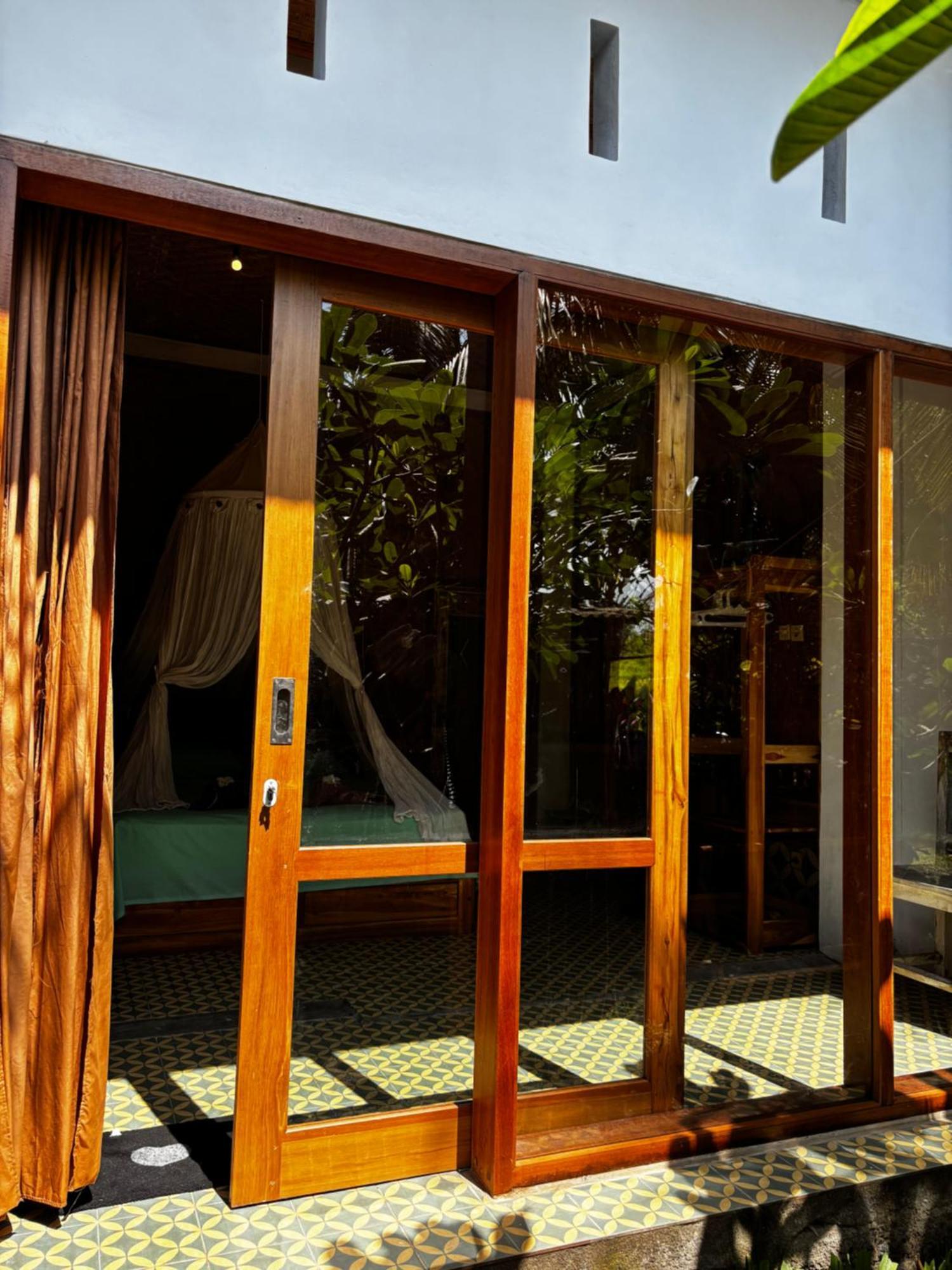 The Nyamo Surf & Stay Pulukan Buitenkant foto