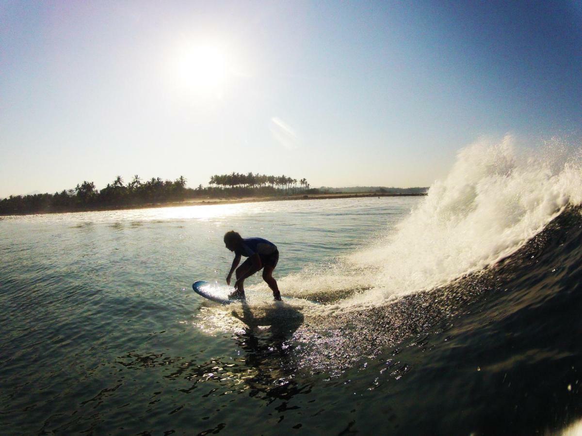 The Nyamo Surf & Stay Pulukan Buitenkant foto