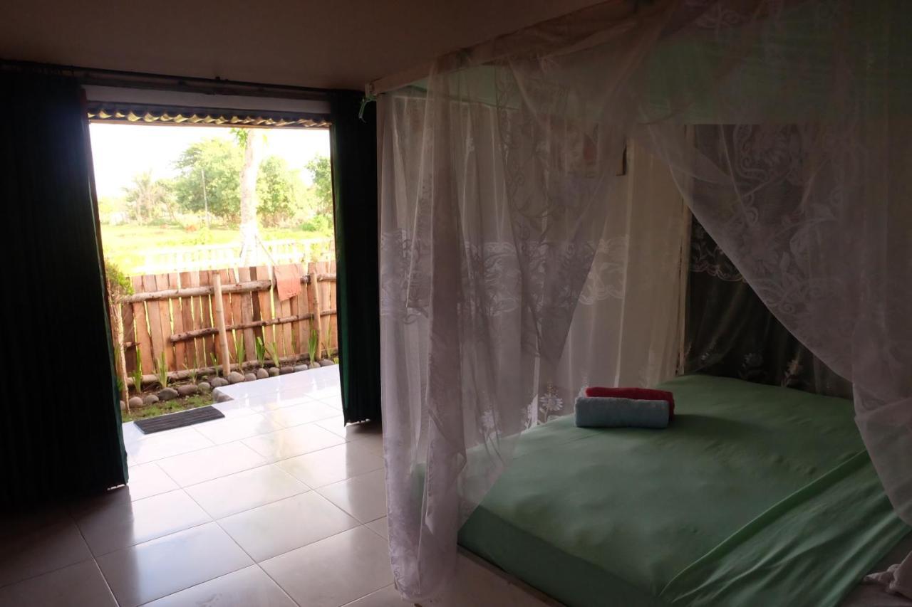 The Nyamo Surf & Stay Pulukan Buitenkant foto
